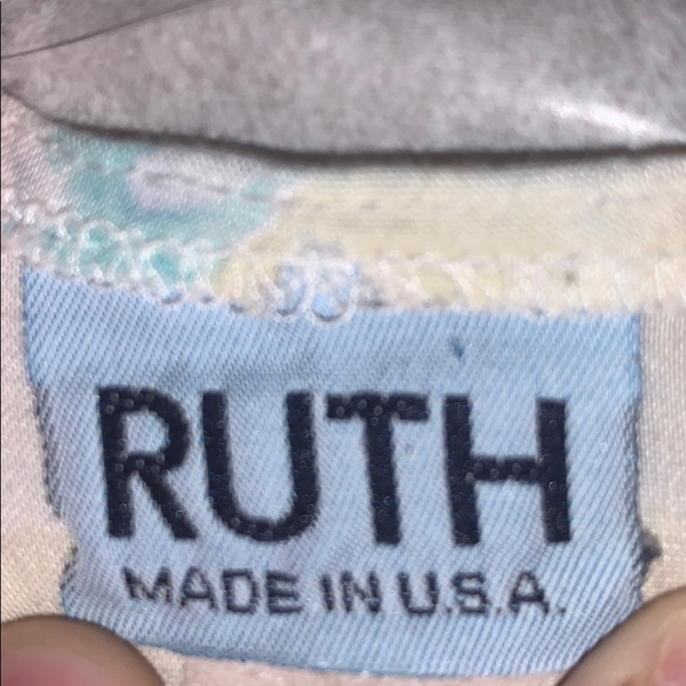 Pastel Patterned Scrub Top - Picture 3 of 3